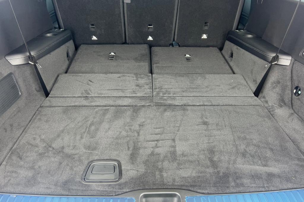 new 2026 Mercedes-Benz GLS 450 car, priced at $98,450