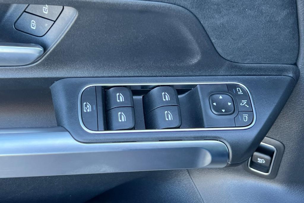 used 2025 Mercedes-Benz AMG GLB 35 car, priced at $45,900