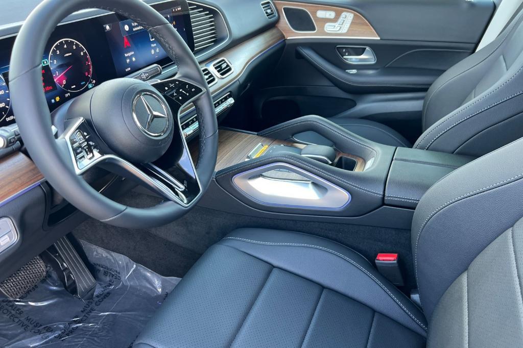 new 2025 Mercedes-Benz GLE 350 car, priced at $65,375