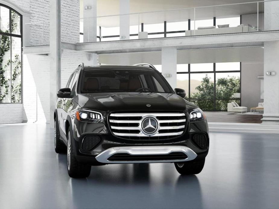 new 2025 Mercedes-Benz GLS 450 car, priced at $92,160