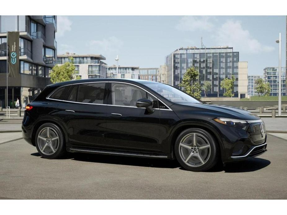 new 2023 Mercedes-Benz EQS 580 car, priced at $129,040