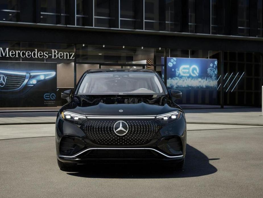 new 2023 Mercedes-Benz EQS 580 car, priced at $129,040