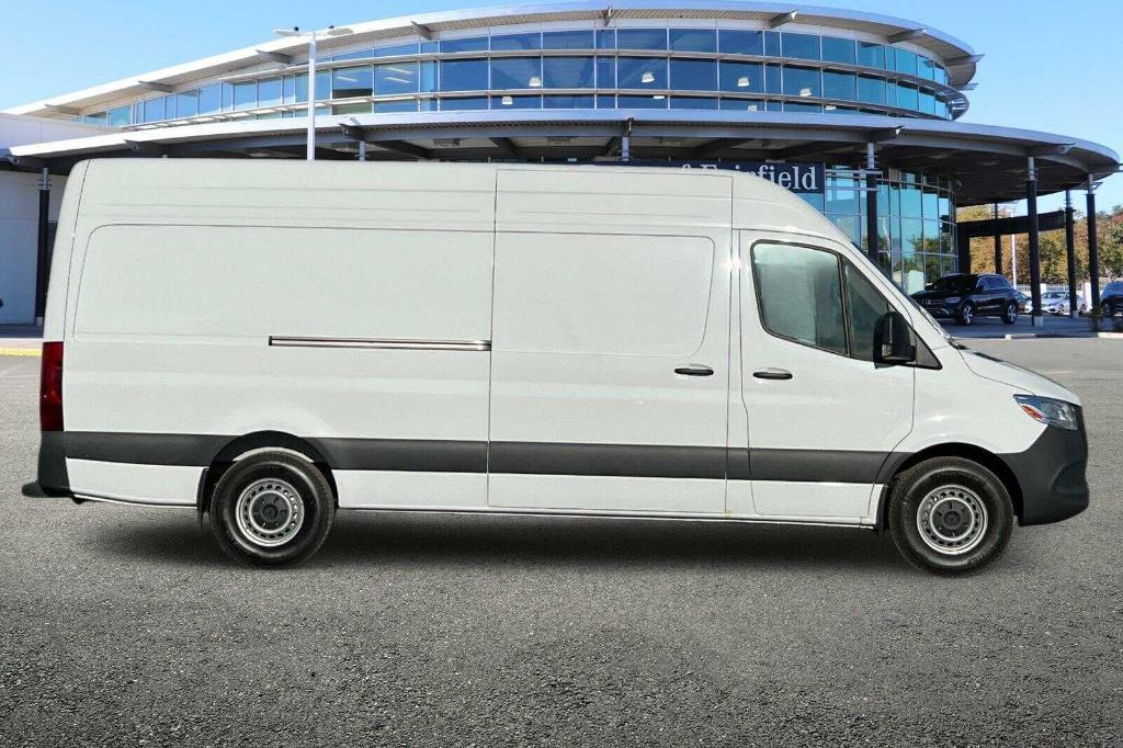 new 2024 Mercedes-Benz Sprinter 2500 car