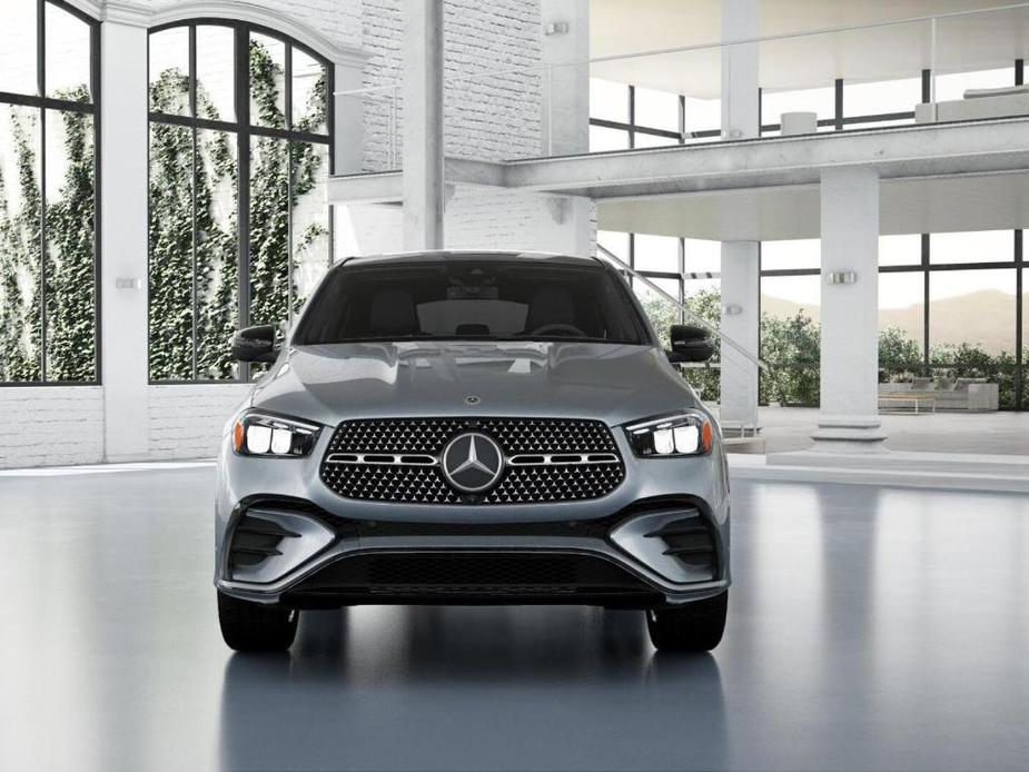 new 2025 Mercedes-Benz GLE 450 car, priced at $84,305