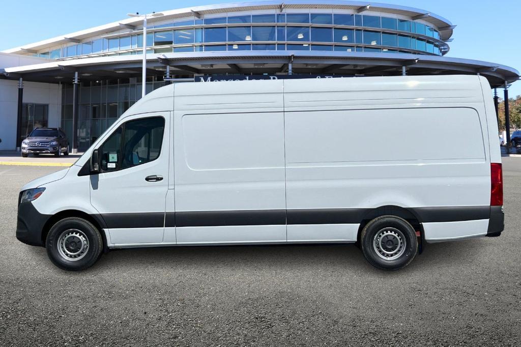 new 2024 Mercedes-Benz Sprinter 2500 car, priced at $64,593