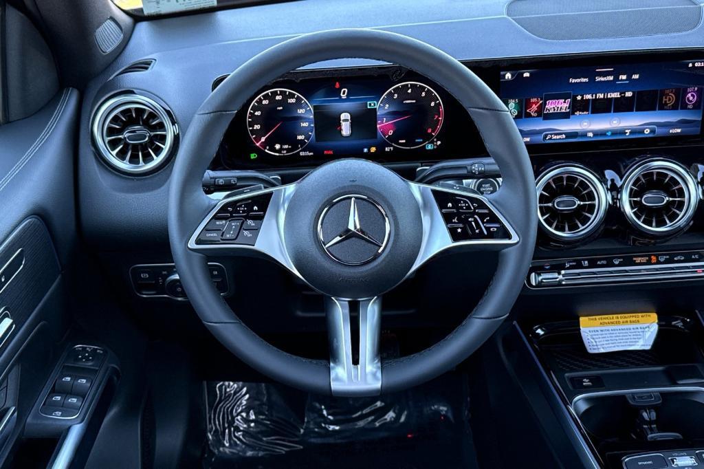 new 2025 Mercedes-Benz GLB 250 car, priced at $52,780