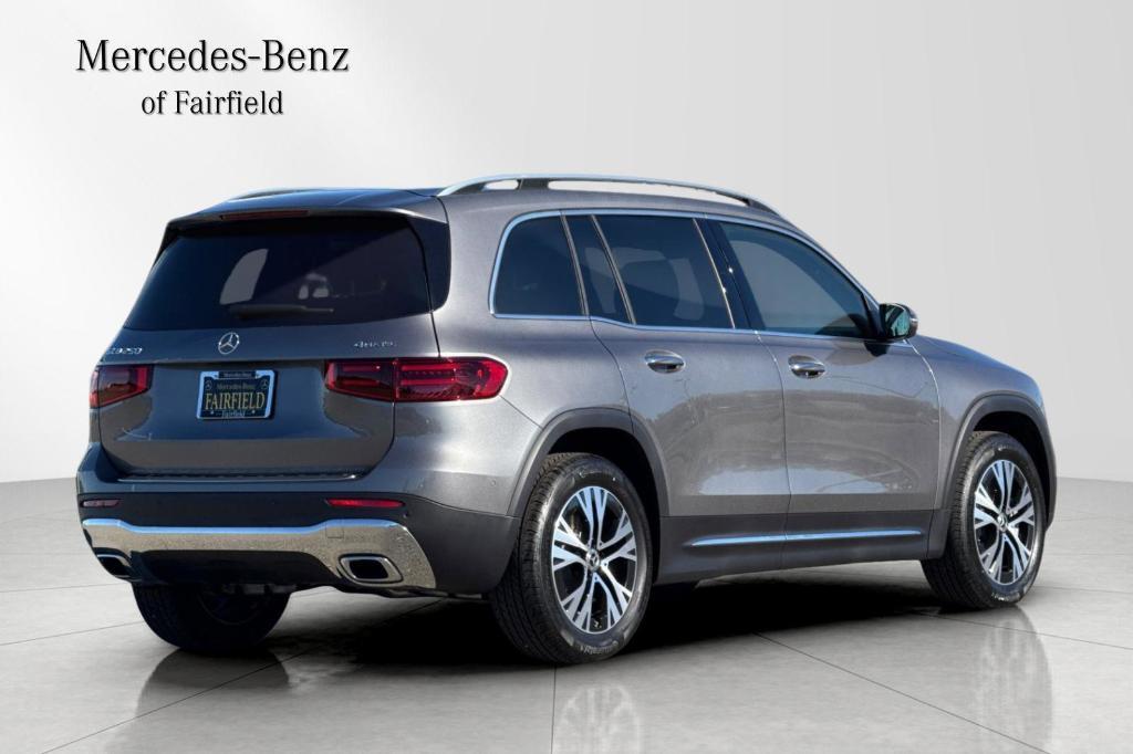 new 2025 Mercedes-Benz GLB 250 car, priced at $52,780