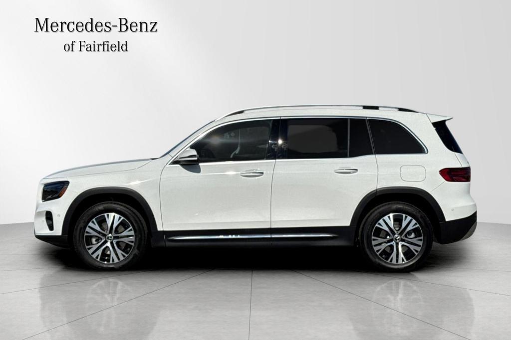 new 2025 Mercedes-Benz GLB 250 car, priced at $51,265