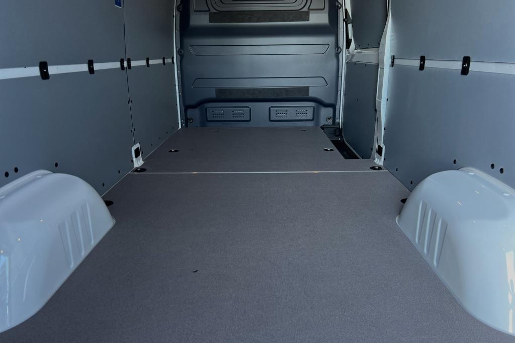 new 2024 Mercedes-Benz Sprinter 2500 car, priced at $60,976