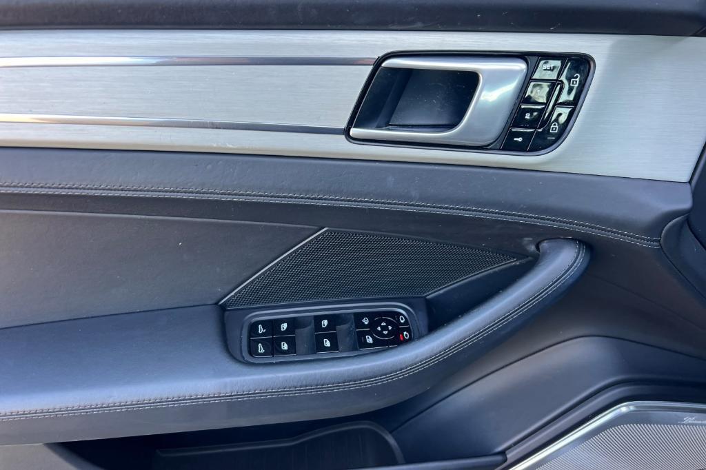 used 2020 Porsche Panamera car, priced at $82,991