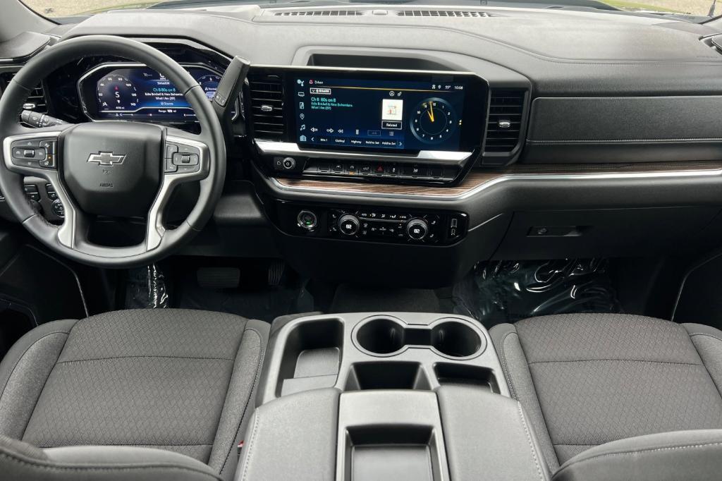 used 2024 Chevrolet Silverado 1500 car, priced at $41,900