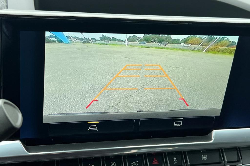 used 2024 Chevrolet Silverado 1500 car, priced at $41,900