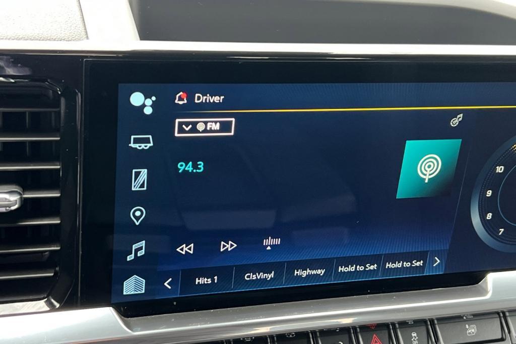 used 2024 Chevrolet Silverado 1500 car, priced at $41,900