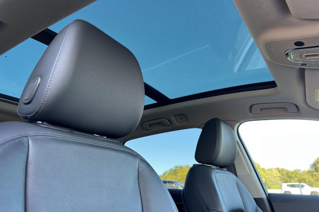 used 2023 Audi Q7 car, priced at $34,500