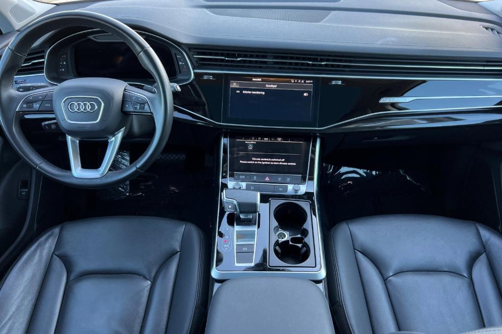 used 2023 Audi Q7 car, priced at $34,500