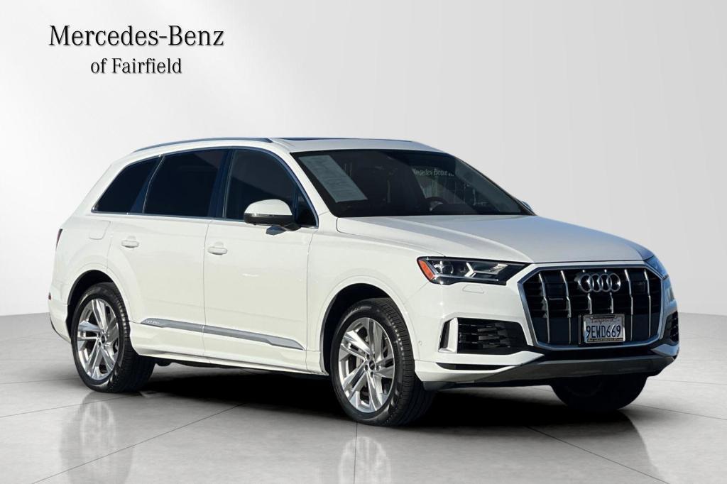 used 2023 Audi Q7 car, priced at $34,500