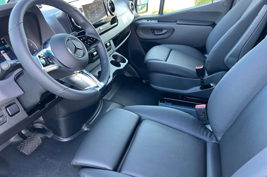 new 2026 Mercedes-Benz Sprinter 2500 car, priced at $72,829