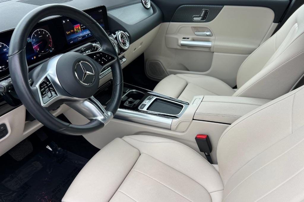 used 2025 Mercedes-Benz GLA 250 car, priced at $33,991