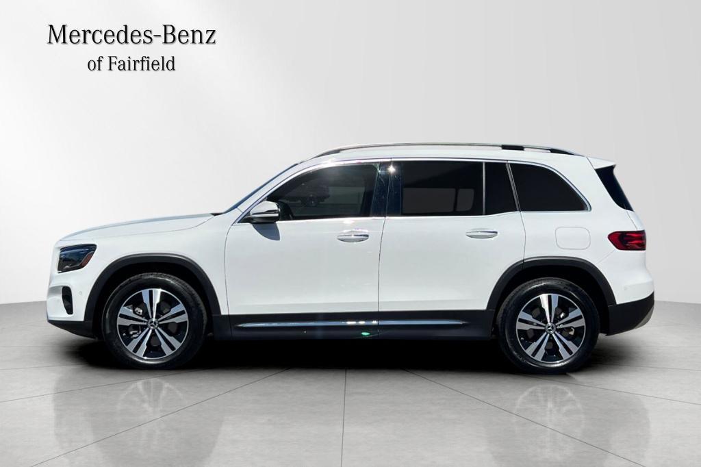 used 2025 Mercedes-Benz GLB 250 car, priced at $37,991