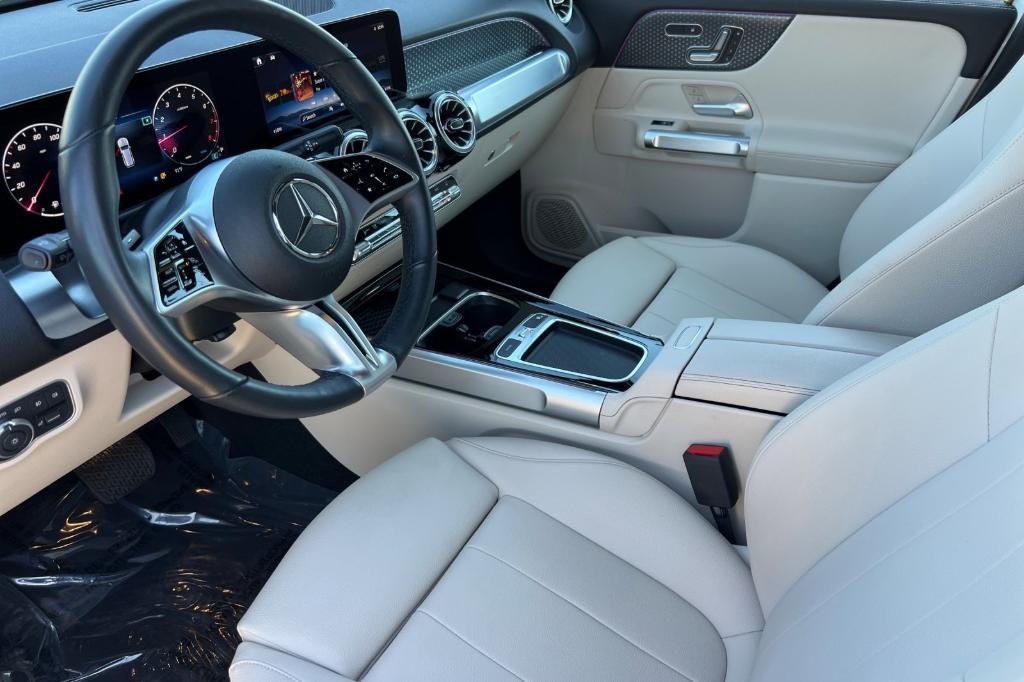 used 2025 Mercedes-Benz GLB 250 car, priced at $37,991