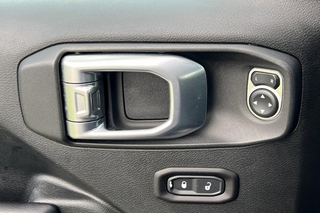 used 2019 Jeep Wrangler Unlimited car, priced at $22,574