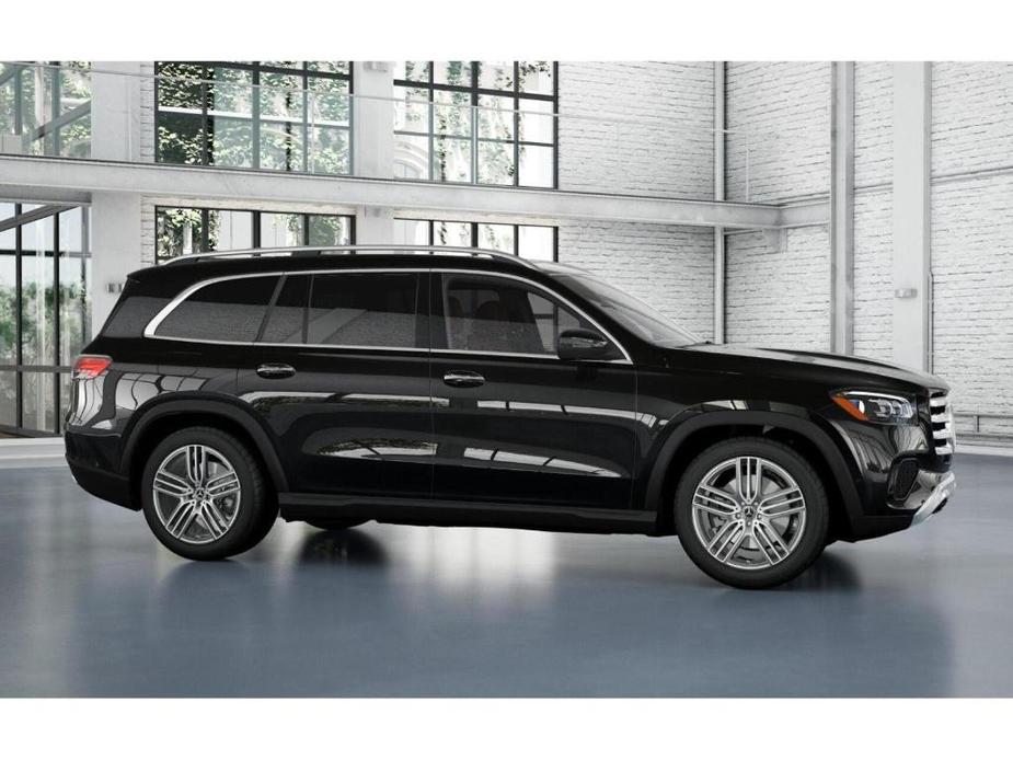 new 2025 Mercedes-Benz GLS 450 car, priced at $92,000