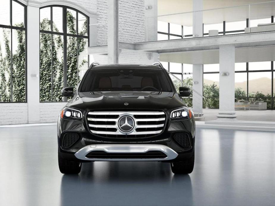 new 2025 Mercedes-Benz GLS 450 car, priced at $92,000