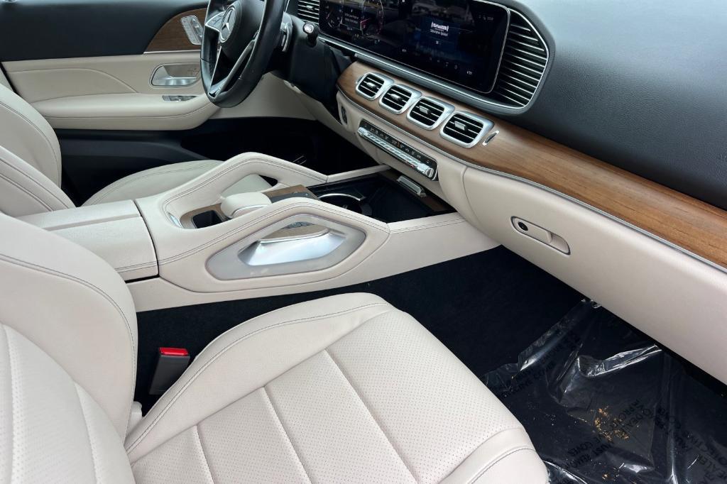 used 2024 Mercedes-Benz GLE 350 car, priced at $40,439