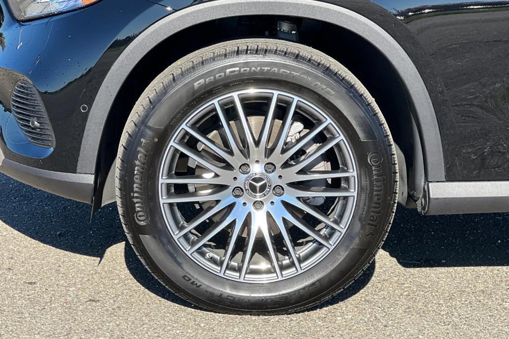 used 2025 Mercedes-Benz GLC 300 car, priced at $44,991