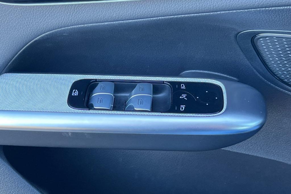 used 2025 Mercedes-Benz GLC 300 car, priced at $44,991