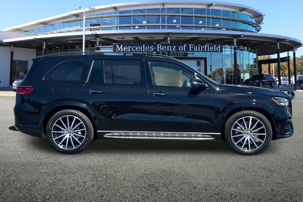 new 2025 Mercedes-Benz GLS 580 car, priced at $117,535