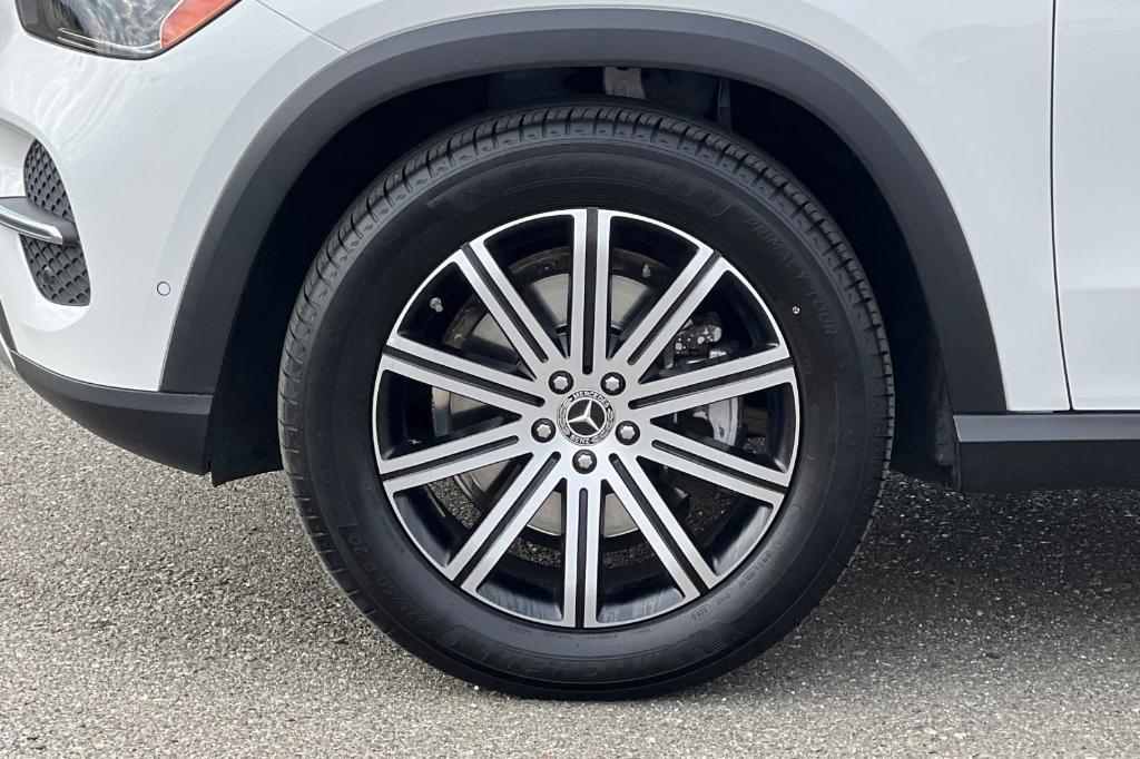 used 2025 Mercedes-Benz GLE 350 car, priced at $51,900