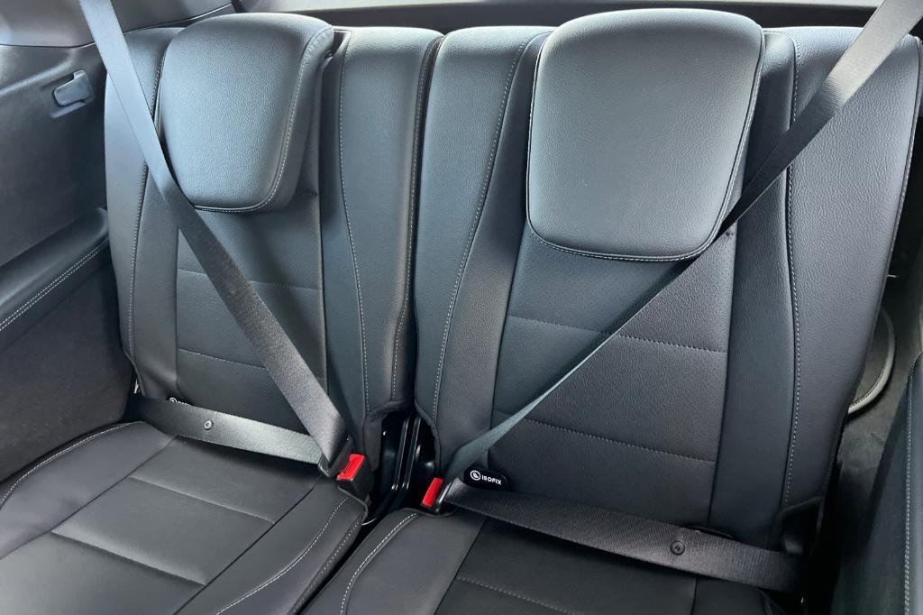 new 2025 Mercedes-Benz GLS 450 car, priced at $96,260