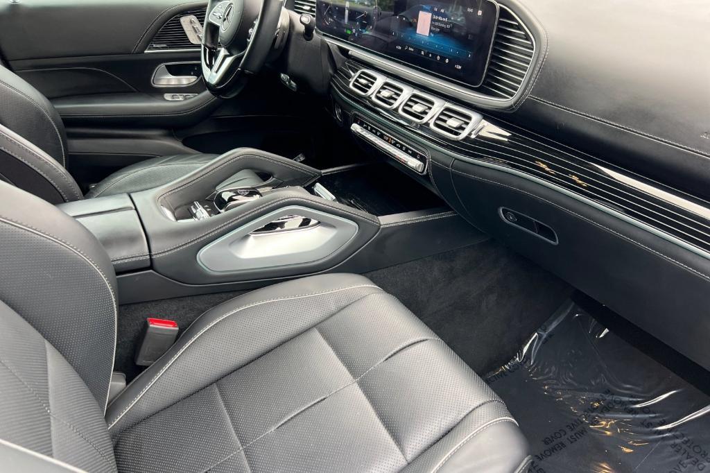 used 2023 Mercedes-Benz Maybach GLS 600 car, priced at $111,991