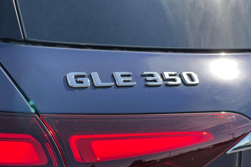 new 2025 Mercedes-Benz GLE 350 car, priced at $67,875
