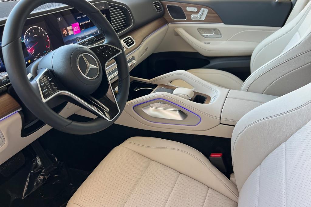new 2025 Mercedes-Benz GLE 350 car, priced at $67,875