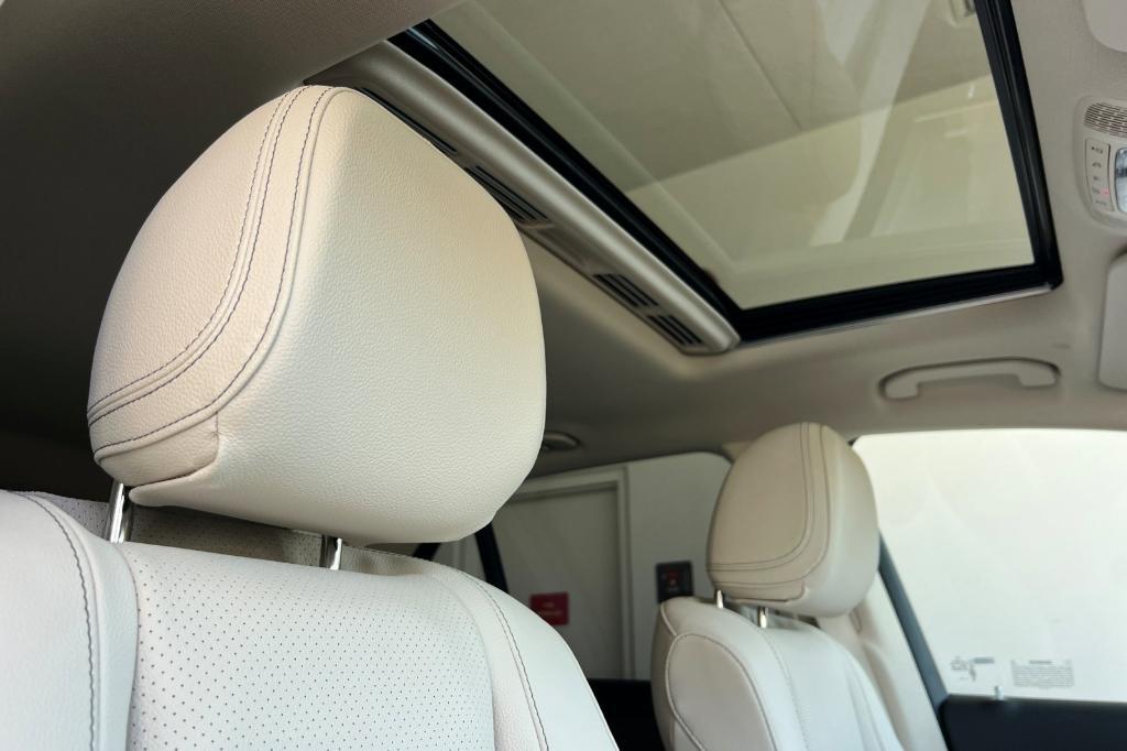 new 2025 Mercedes-Benz GLE 350 car, priced at $67,875