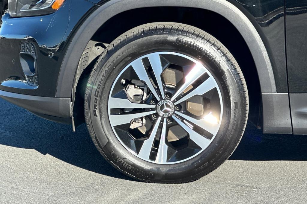 used 2025 Mercedes-Benz GLB 250 car, priced at $38,991