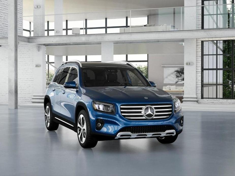 new 2024 Mercedes-Benz GLB 250 car, priced at $52,675