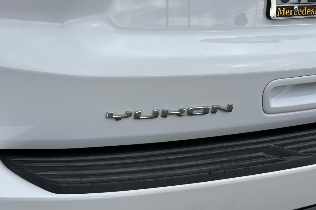 used 2021 GMC Yukon car, priced at $38,991