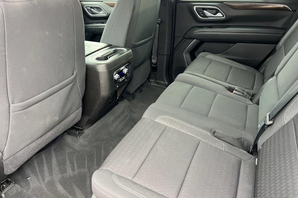 used 2021 GMC Yukon car, priced at $38,991