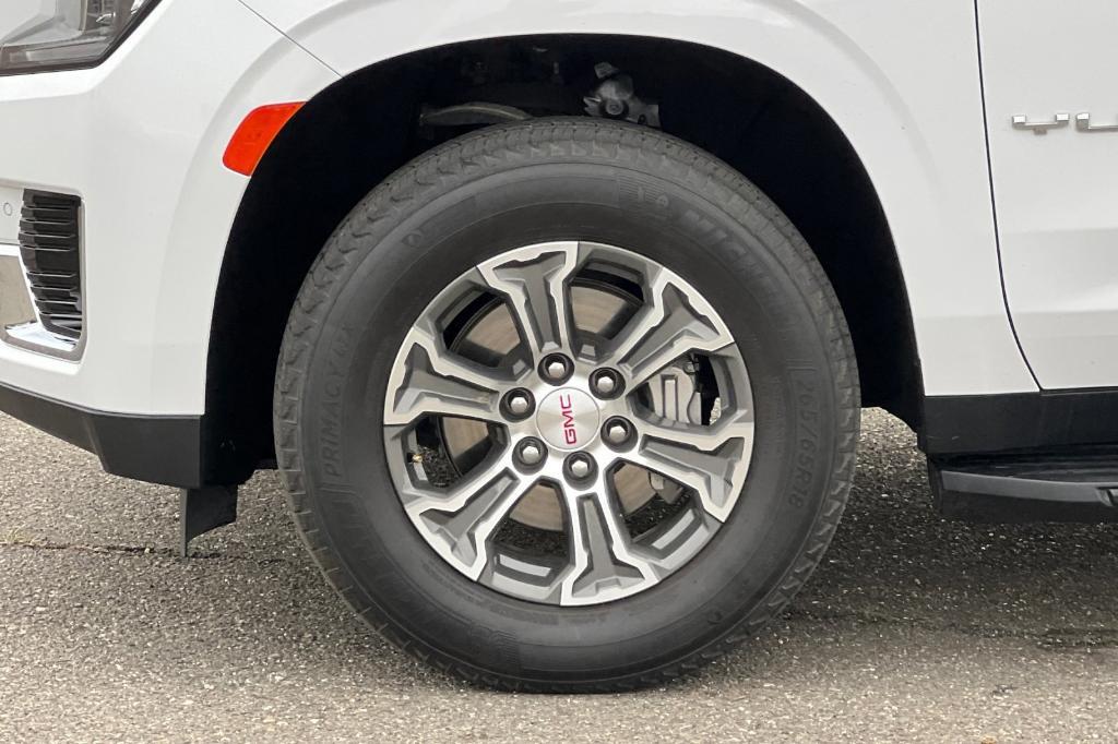 used 2021 GMC Yukon car, priced at $38,991