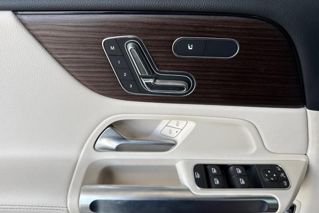 new 2026 Mercedes-Benz GLB 250 car, priced at $50,555