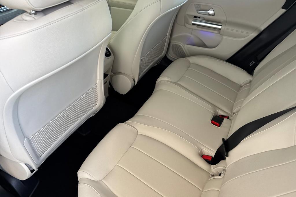 new 2026 Mercedes-Benz GLA 250 car, priced at $47,760