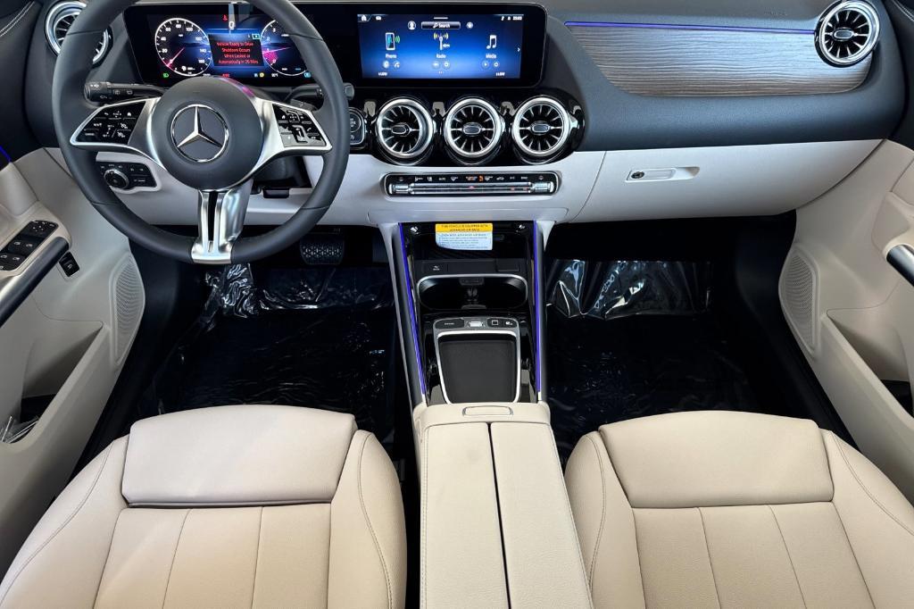 new 2026 Mercedes-Benz GLA 250 car, priced at $47,760