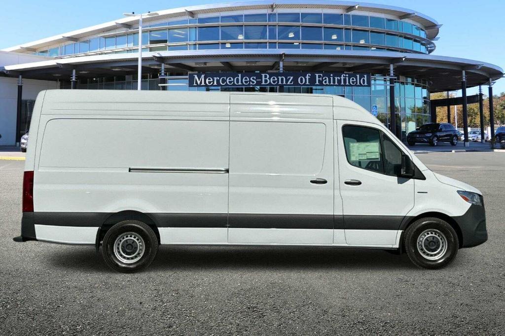 new 2024 Mercedes-Benz eSprinter 2500 car, priced at $78,016