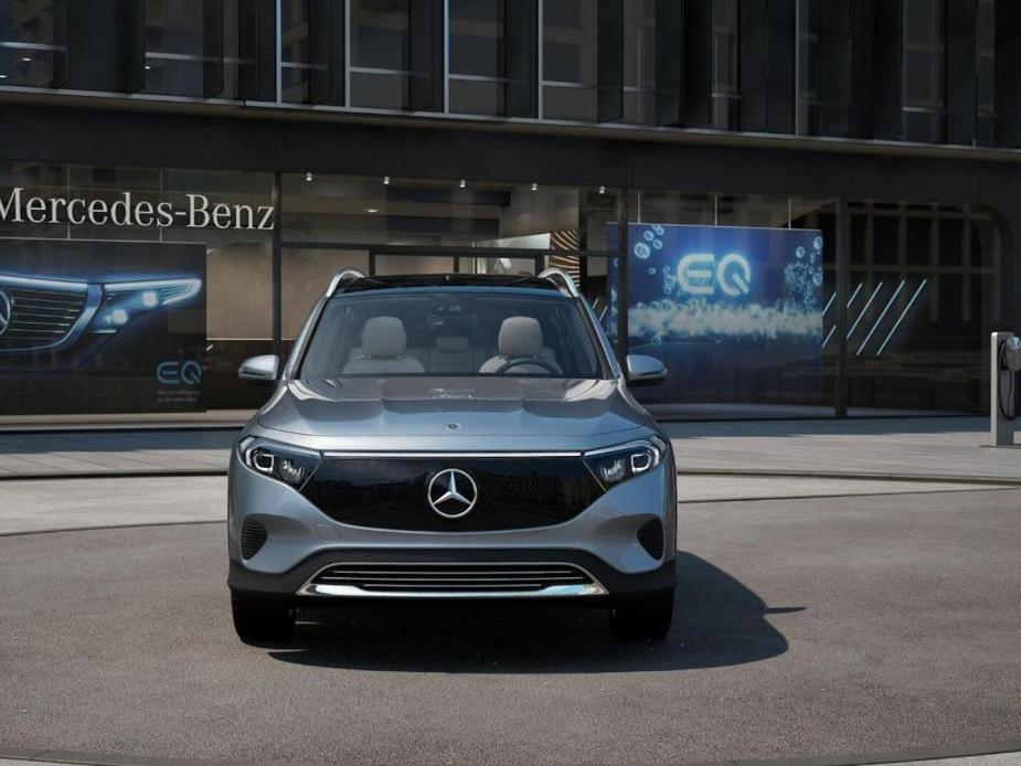 new 2024 Mercedes-Benz EQB 300 car, priced at $61,605