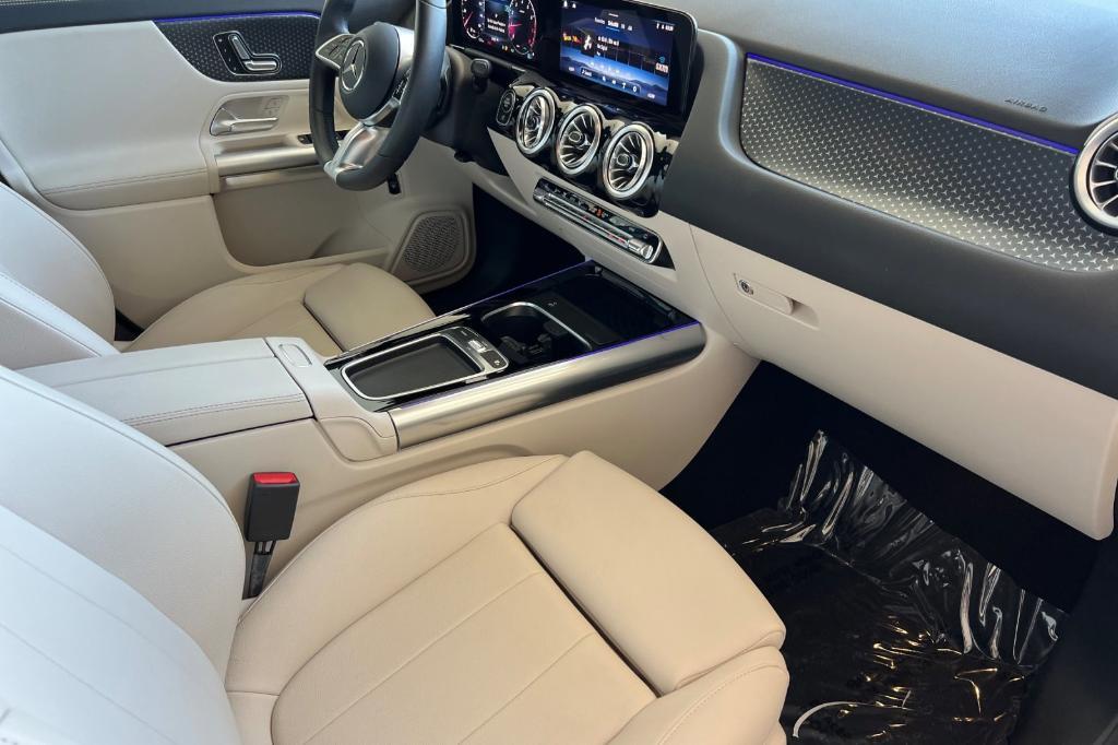 used 2025 Mercedes-Benz GLA 250 car, priced at $34,991