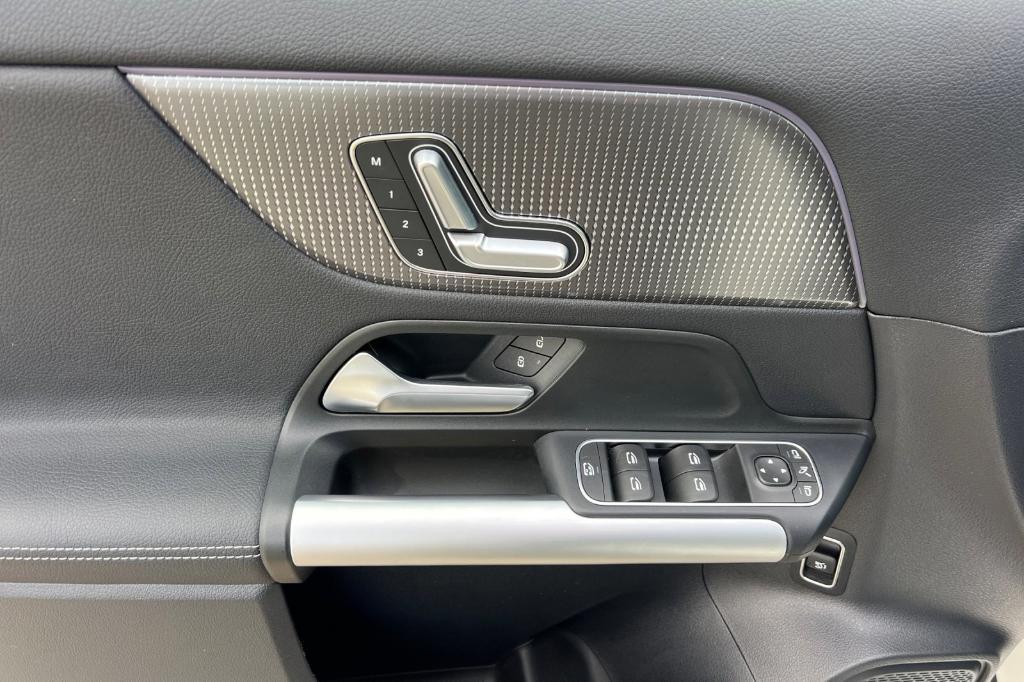 used 2023 Mercedes-Benz GLA 250 car, priced at $24,991