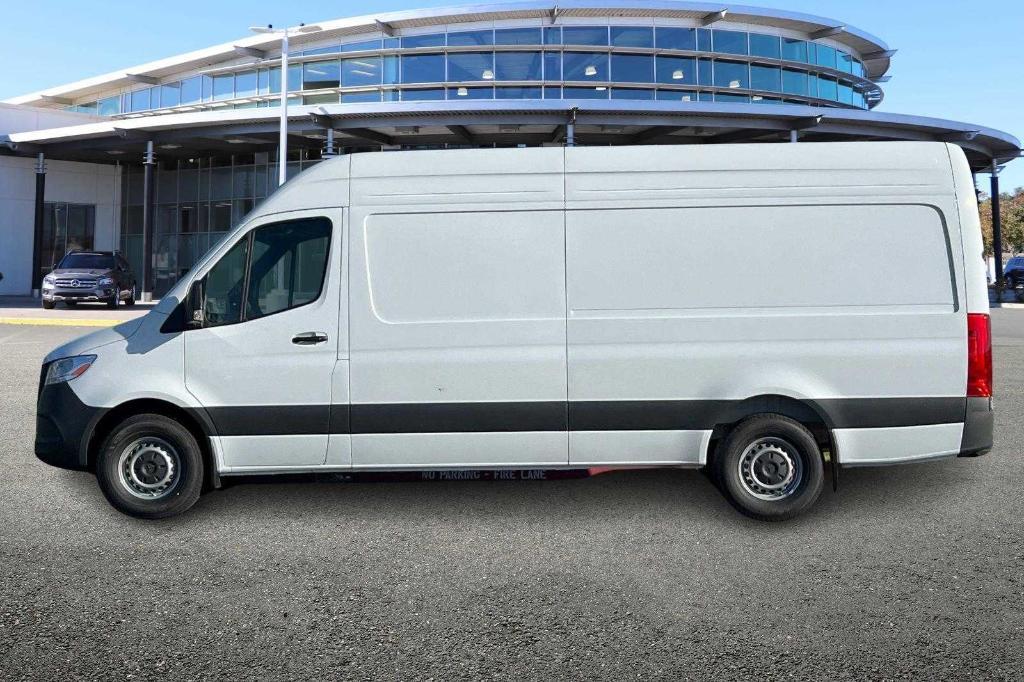 new 2024 Mercedes-Benz Sprinter 2500 car, priced at $62,002